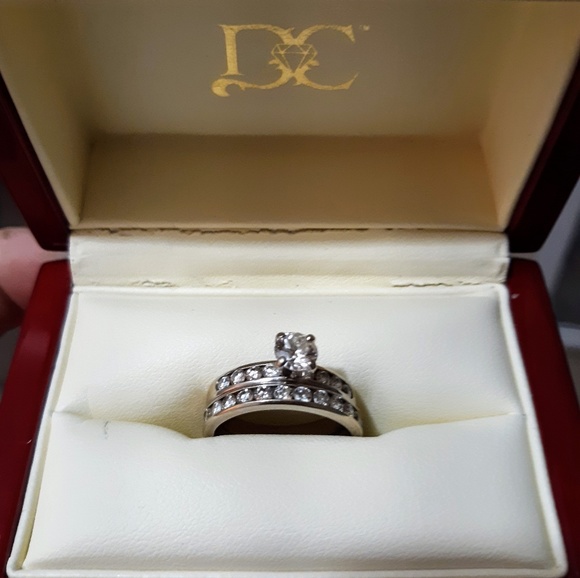 Diamond wedding set - Picture 2 of 2